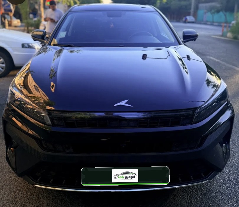 کی ام سی j7