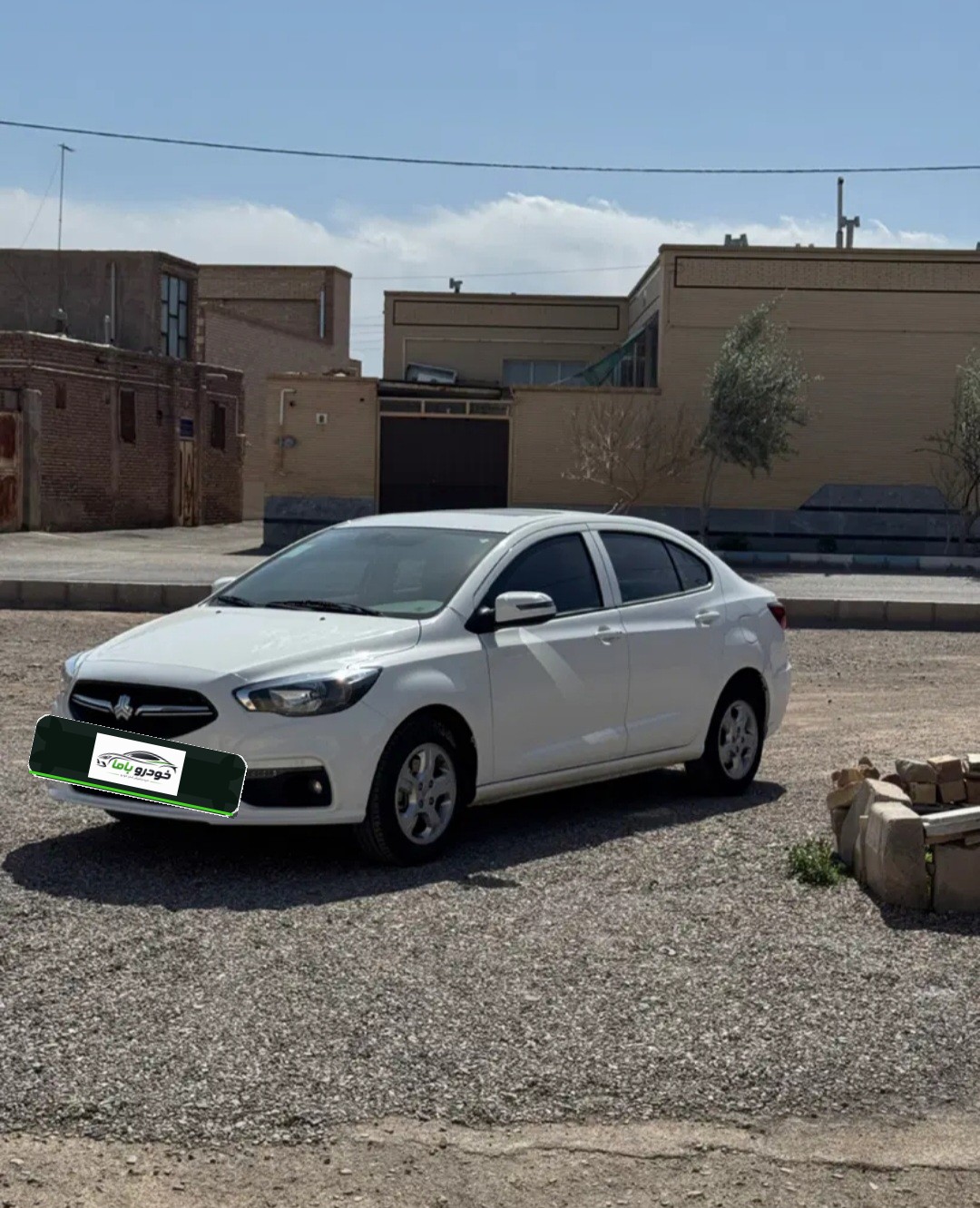 شاهین G سفید ساندروف