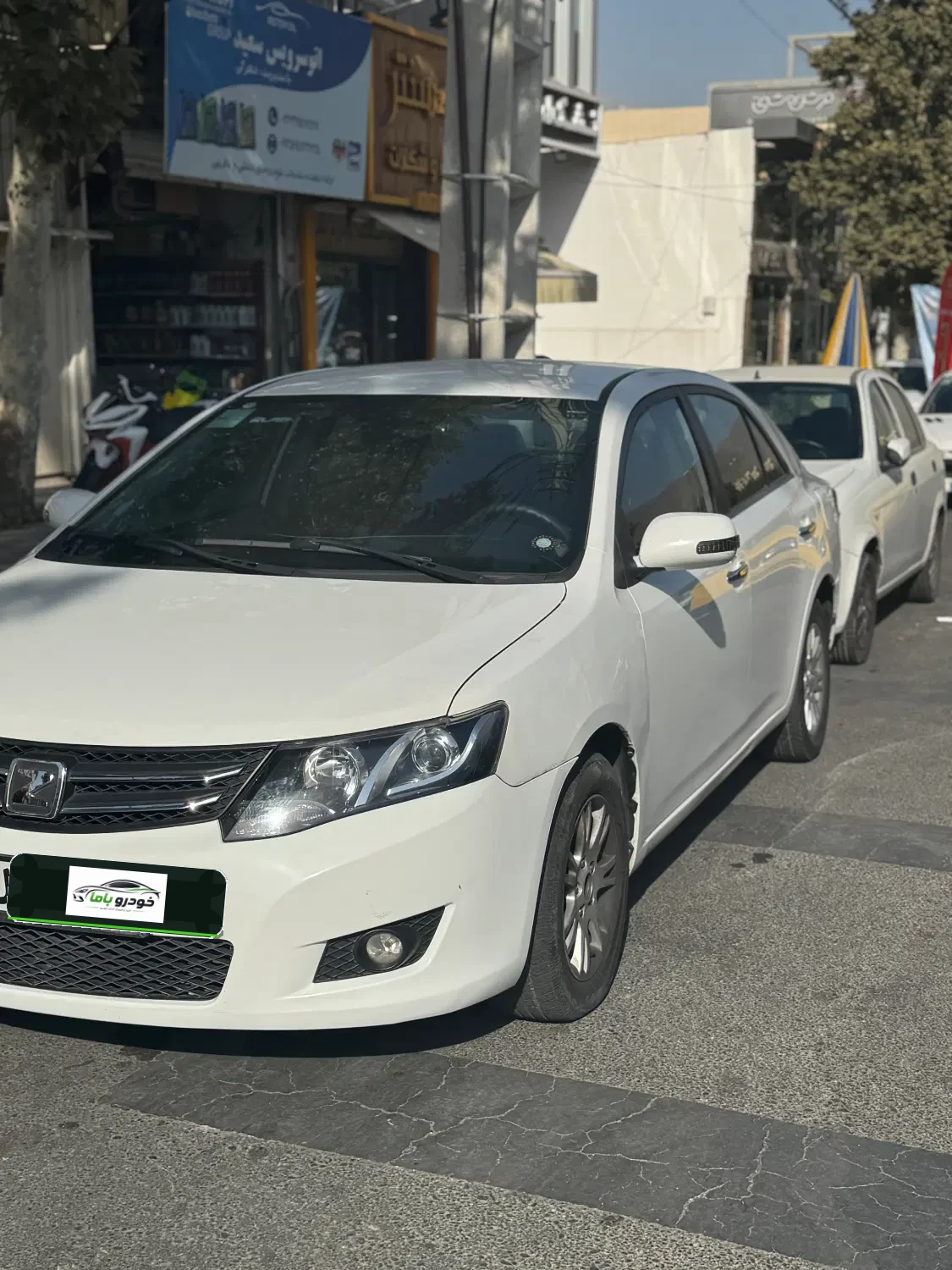 آریو اتوماتیک 1600cc